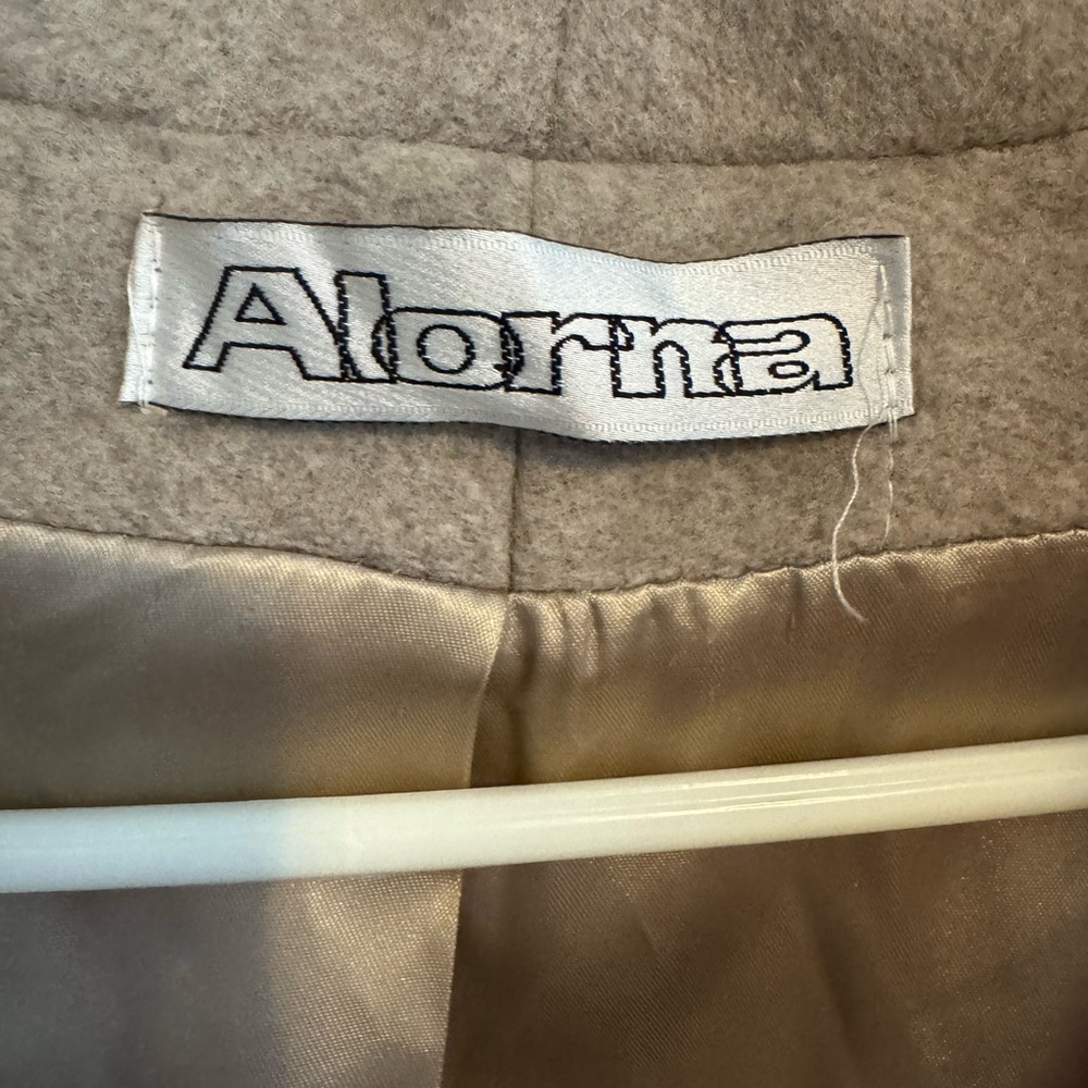 Vintage Alorna Wool Coat w/ Fox Fur Trim - Picture 3 of 5